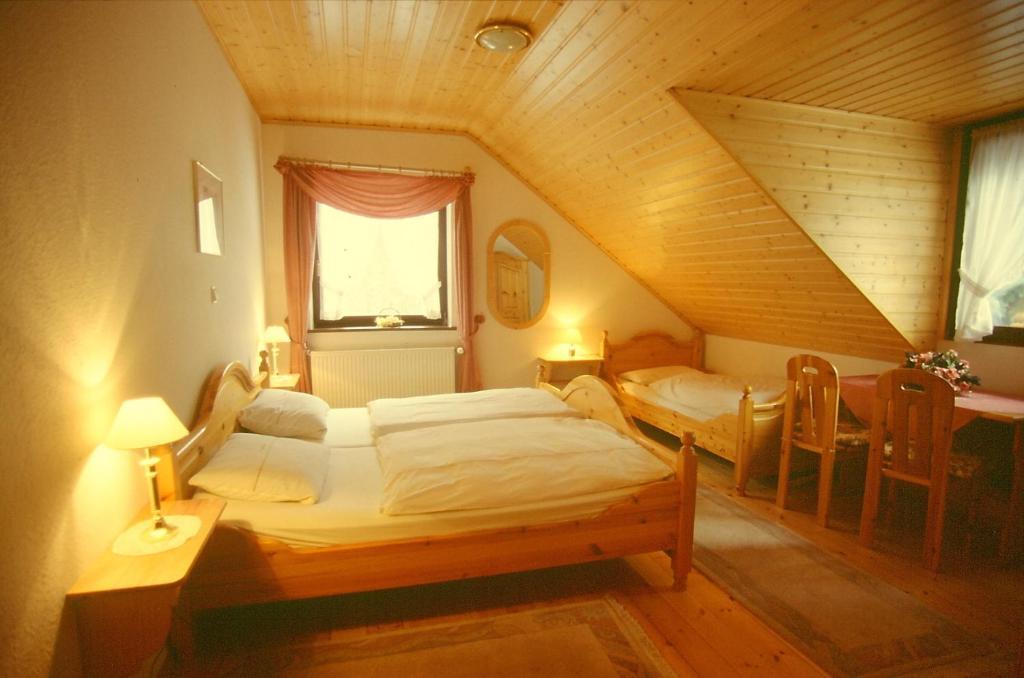 Hotel Landgasthof Simon Waldrach Bilik gambar